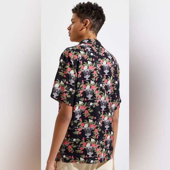 Lazy Oaf Large Nip It In The Bud Short Sleeve Button-Down Viscose Floral Shirt - Picture 3 of 9